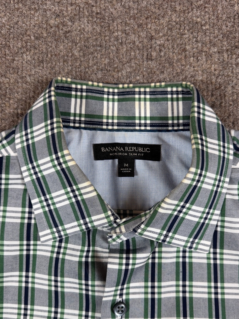 Banana Republic Green Blue Plaid Button Up Shirt Men’s Medium Non-Iron Slim Fit - Picture 3 of 7